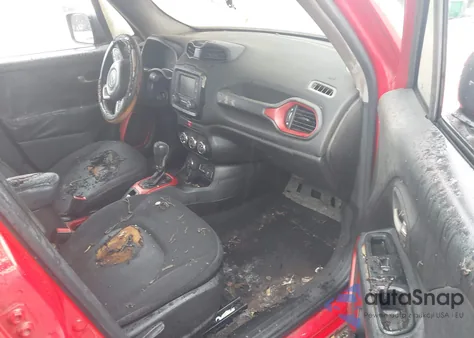 2016 Jeep Renegade Trailhawk z USA, uszkodzony, nr VIN ZACCJBCT8GPD71956